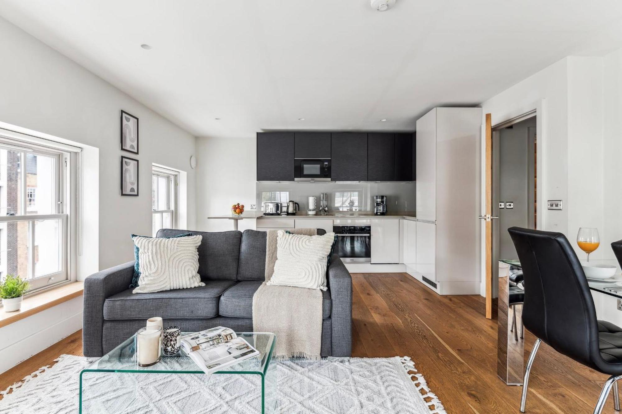 Modern 1Br In Central Fitzrovia - Cityapartmentstay London Bagian luar foto